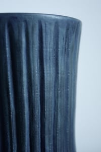 Image 4 of NERO vase