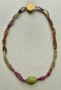 Image 4 of Collier Scarabée et spinelles 