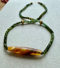 Image 1 of Collier longue perle agate et or 
