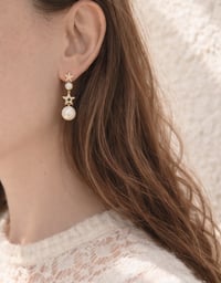 Image 3 of Stella Pearl Drop Earring