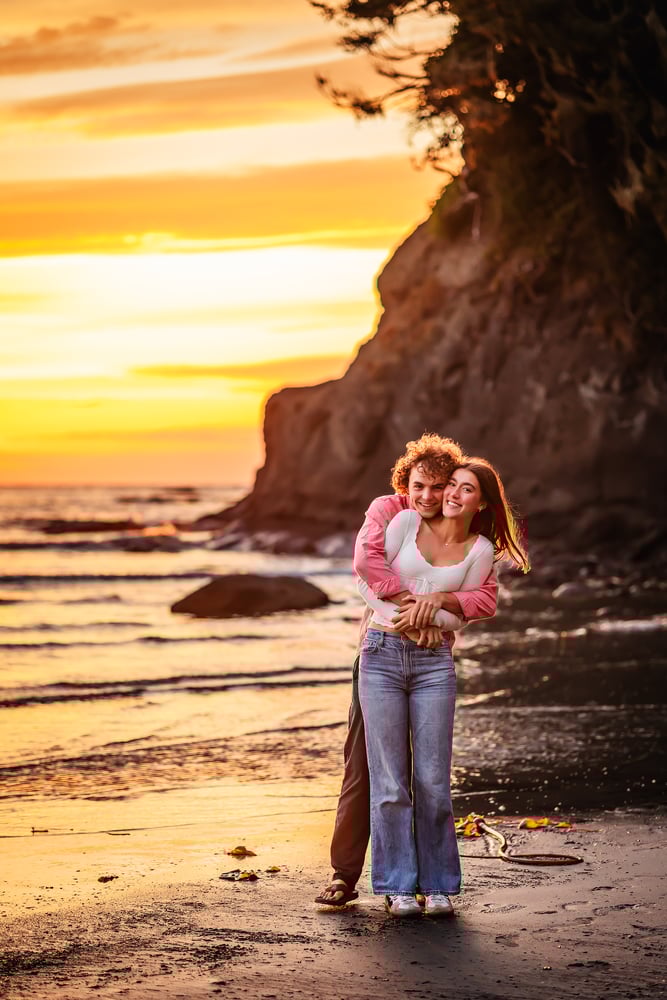 Image of PNW Beach ADVENTURE Session - SUMMER - $1695