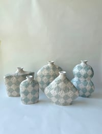 Image 3 of Curved Elliptical organic diamond vase -L