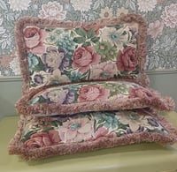 Image 1 of Coussin Madeleine 