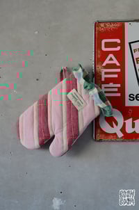 Image 1 of Gant de cuisine à volants rose/rouge