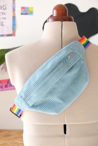 Image 1 of Banane velours côtelé rainbow - Indigo