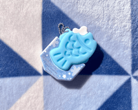 Image 2 of Wulfric's Frozen Taiyaki Keychain