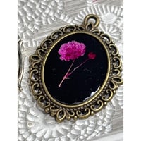 Image 2 of Set Of 5 Oval Dried Flower Pendants Antique Bronze Jewelry Making Resell