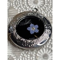 Image 4 of Dried Flower Oval Lockets Trio  18x25mm  Brass &amp; Silver-Tone Metal Frame  Antique Finish
