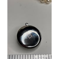 Image 4 of Vintage Mint Green Oval Locket — Striped Baroque Glass Stone in Silver Tone Floral Frame