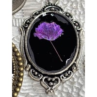 Image 4 of Set Of 5 Oval Dried Flower Pendants Antique Bronze Jewelry Making Resell