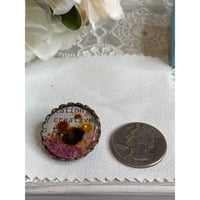 Image 3 of "Creative" Vintage-Inspired Gold-Tone Floral Brooch Real Dried Flowers