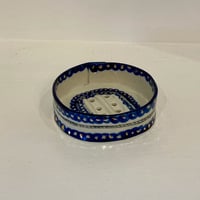 Image 4 of Small round soap dish