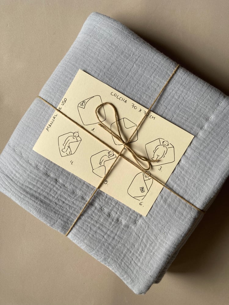 Image of Colcha bebé 70 x 70cm gris/ arena