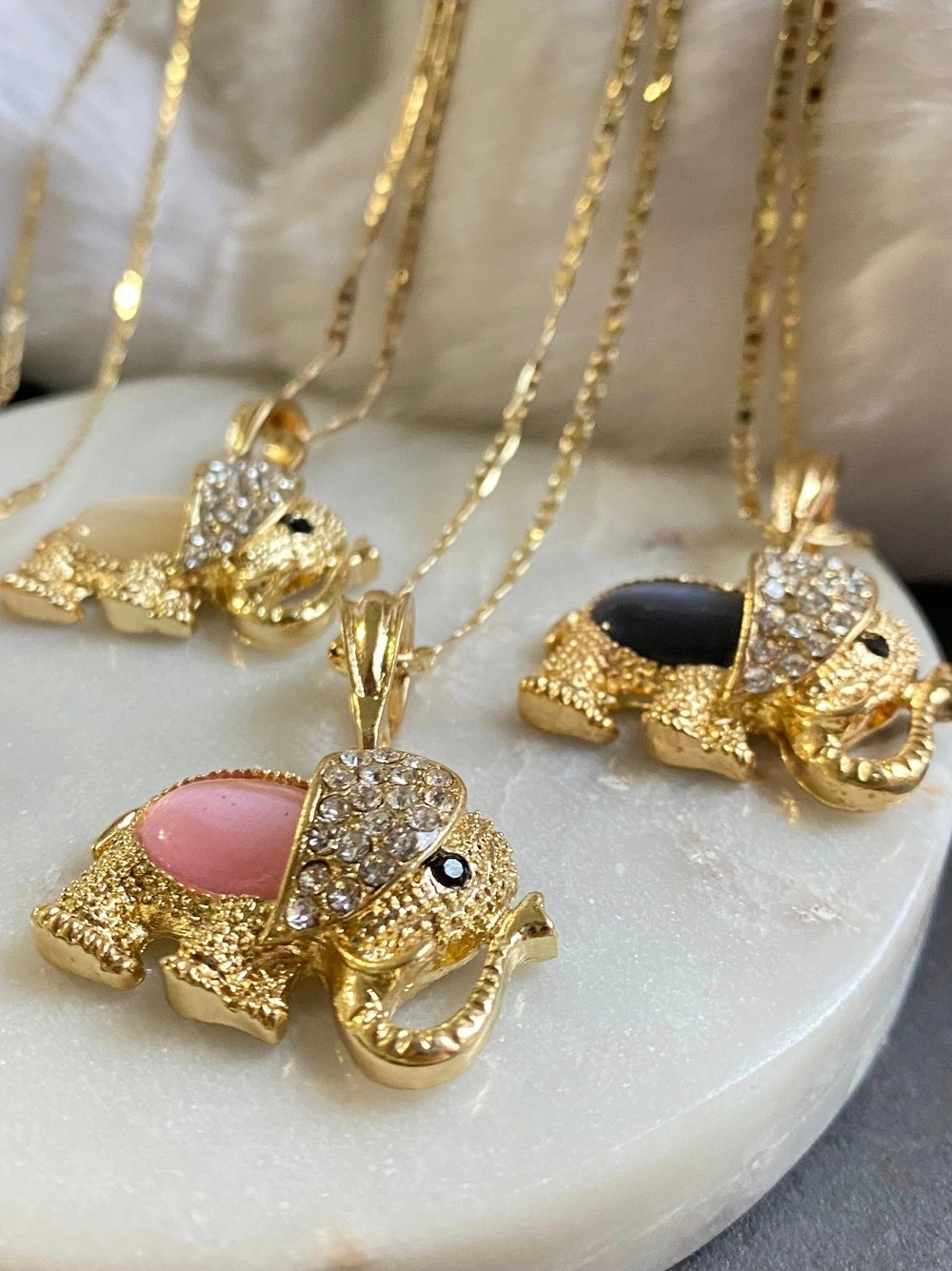 Image of Elephant pendant necklace 
