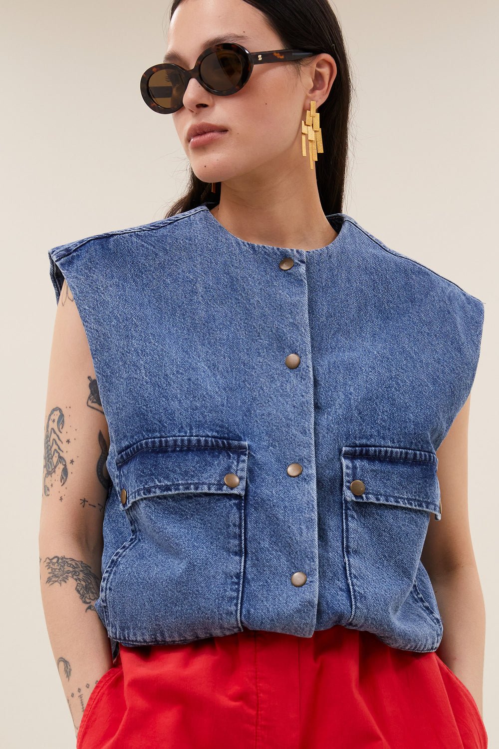 Image of 1-Chaleco Maggie denim sleeveless jacket | mid denim