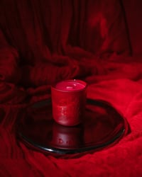 Image 3 of Ella Elodie X Mode Korvidae 2 oz. Candle