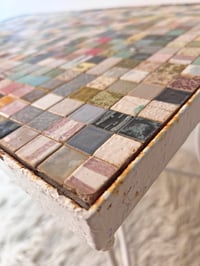 Image 9 of MESA AUXILIAR DE MOSAICO TESELAS, AÑOS 60