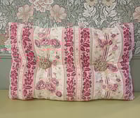 Image 2 of Coussin Eugénie 