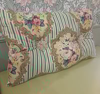 Image 2 of Coussin Lucile