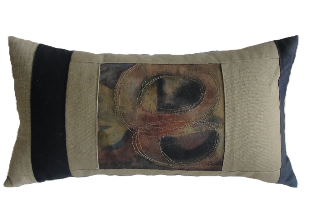 Image of 'Maelstrom' cushion.