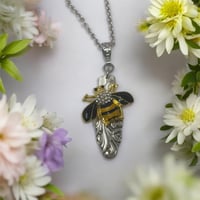 Large bee necklace 