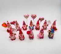 Image 14 of Valentines Day Gnomes