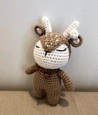 Image 1 of Small Amigurumis Deer with scarf 