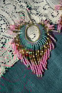 Image 2 of Boucles d'oreilles série "Corail", vert et rose