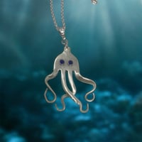 Sapphire blue eye octopus