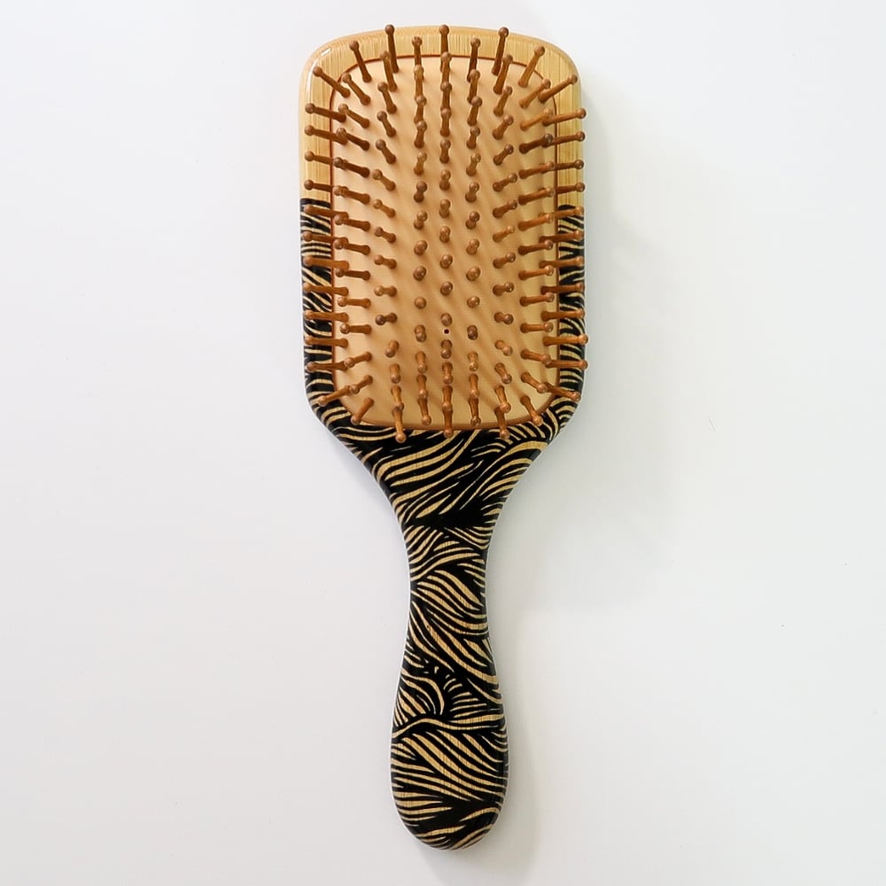 Image of Linework- Bamboo Wooden Hairbrush 