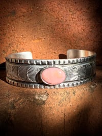 Image 3 of WL&A Handmade Ingot Old Style Peruvian Pink Opal Waves Cuff - Size 7" to 7.5" Wrist