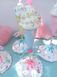 Image 2 of Ice cream Stand Centerpieces 