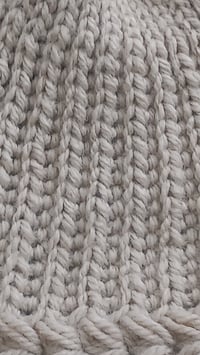 Image 2 of BONNET CREME