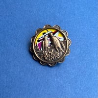 Image 1 of Broche « Piou-Piou »