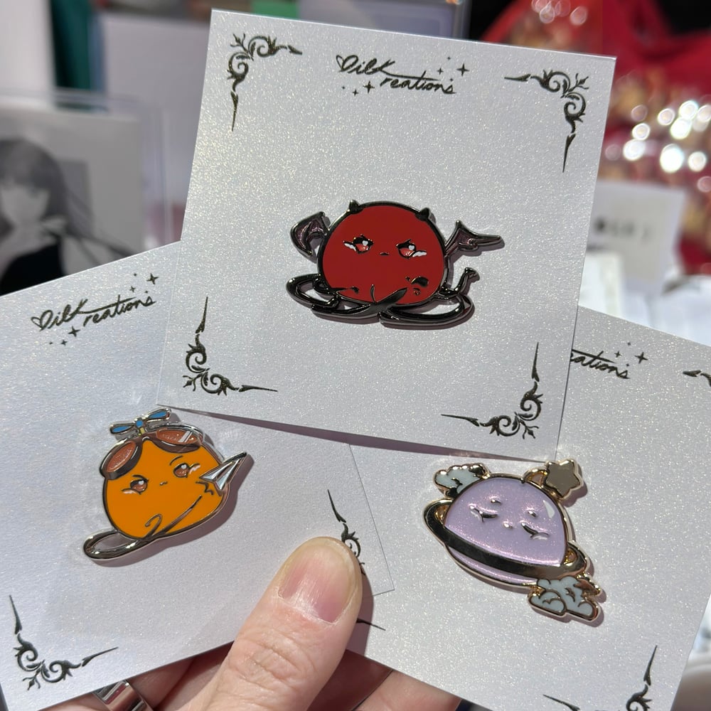 Image of Love and Deepspce Blobbu Pins