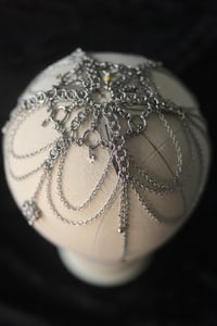 Image 3 of Headpiece
