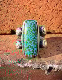 Image 4 of WL&A Handmade Old Style Heavy Ingot Rain Drops Gem Grade Red Web Kingman Turquoise Ring - Size 8
