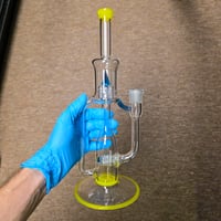 Image 1 of YELLOW OPAL > ICY WHITE SATIN & TRANSPARENT MARINA HORNET