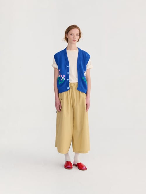 Image of 1-Chaleco Pixel Flowers