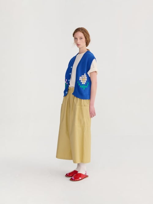 Image of 1-Chaleco Pixel Flowers