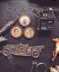 Image 2 of Metal trinkets 