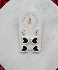 White/ black heart sunglasses 