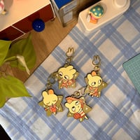 BUN WITH JOBS WOOD CHARM