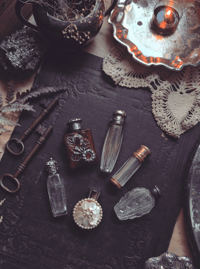 Image 1 of Mini perfume bottles 