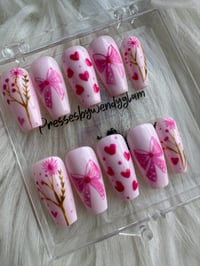 Image 1 of SWEETHEART BOW