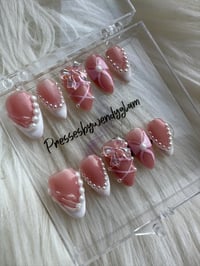 Image 3 of PEARL AND BOW 