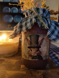 Image 2 of 16oz Leprechaun Bunny 