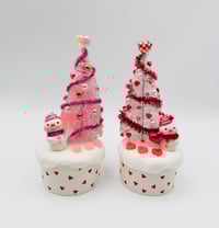 Image 2 of Valentine's Day Sweet Snowmen with Tree Decor