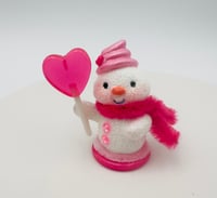 Image 6 of Icing Swirl Snowmen with balloons and lollipops