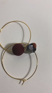 Image 4 of CIRCUS GLASS GARNET4